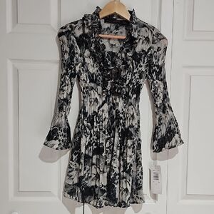 Hayley Matthews Pleated Ruffle Dress NWT – Black/Gray Floral Animal Print – Size